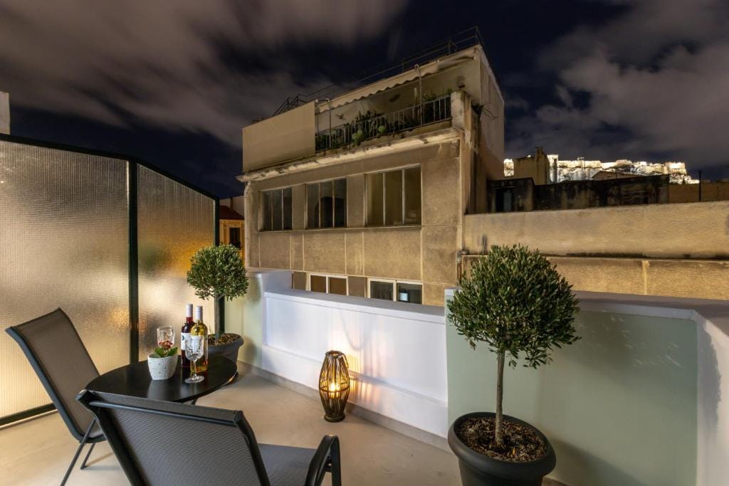 Pandrosos Divine Suites — 4