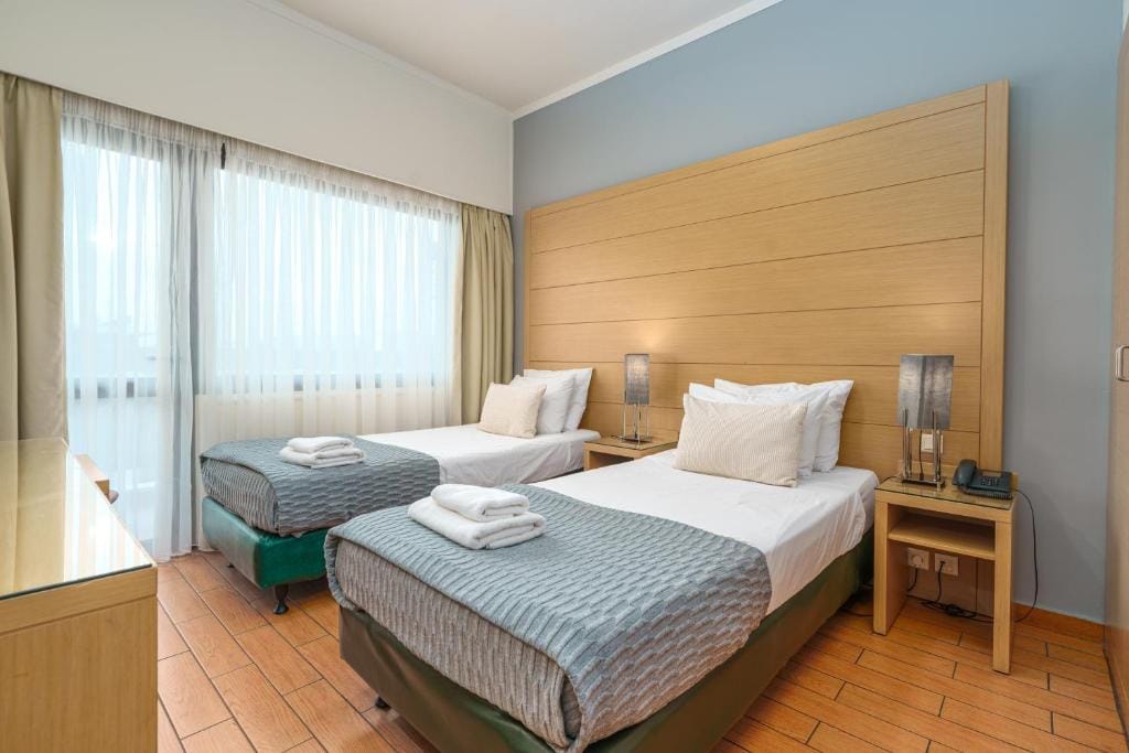 Parnon Hotel — 2