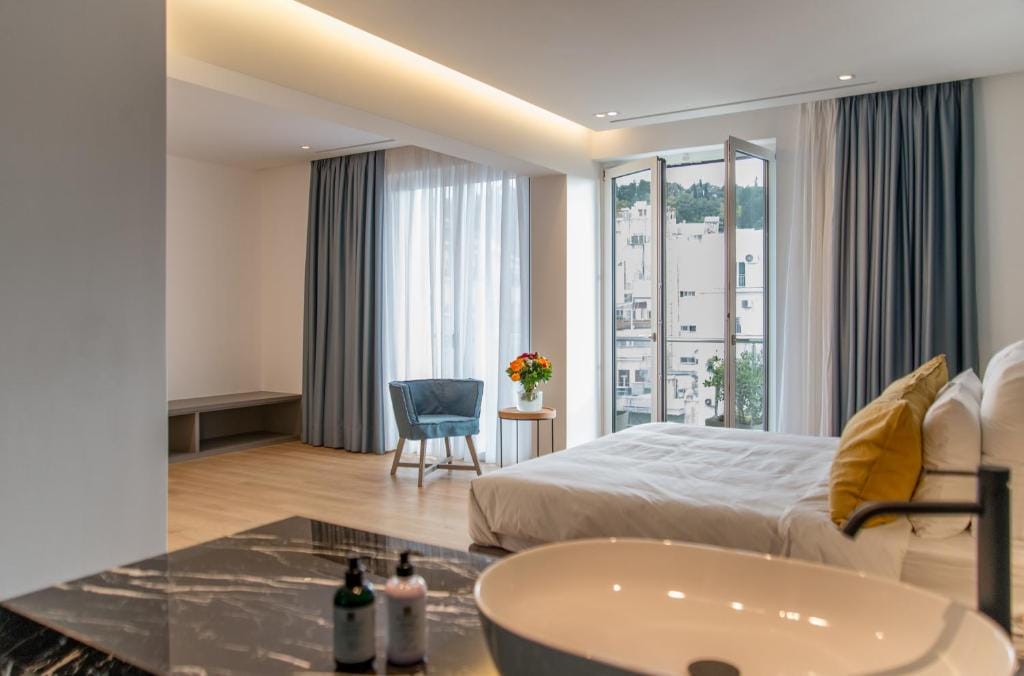 PINACOTA SUITES ATHENS — 4