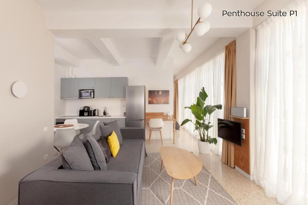 The Marble Suites, PLAKA — 1
