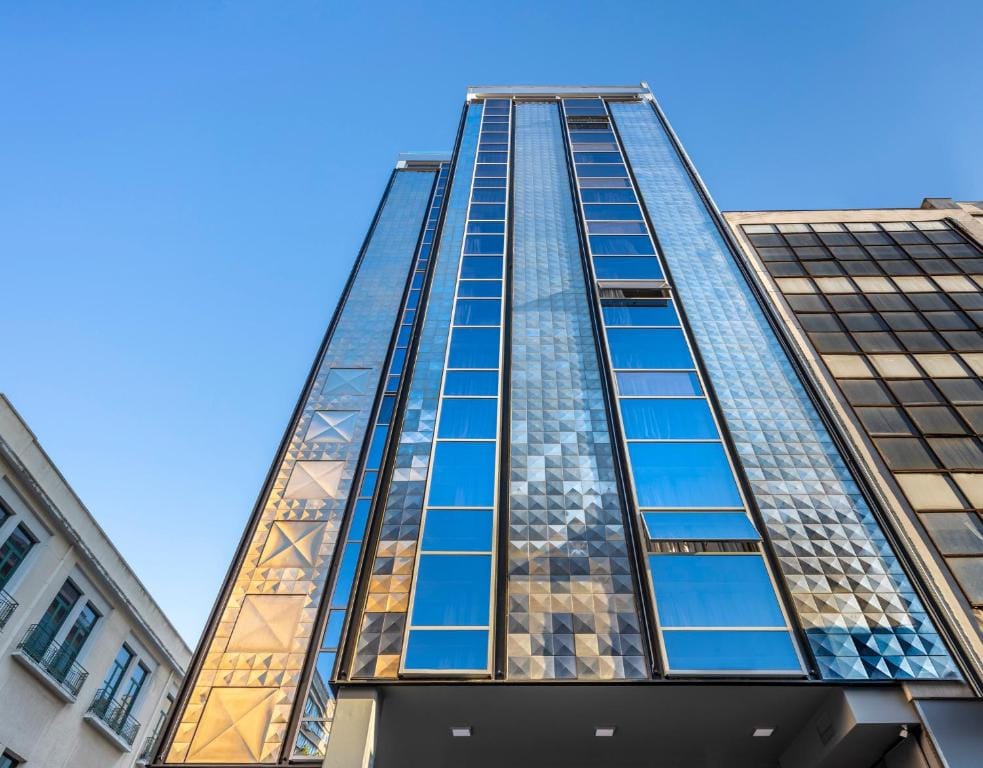 The Pinnacle Athens — 3