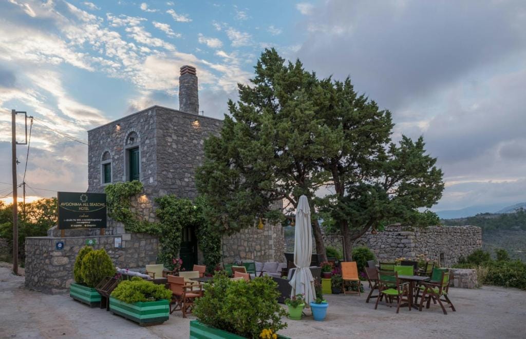 Avgonima All Seasons Hotel — 4