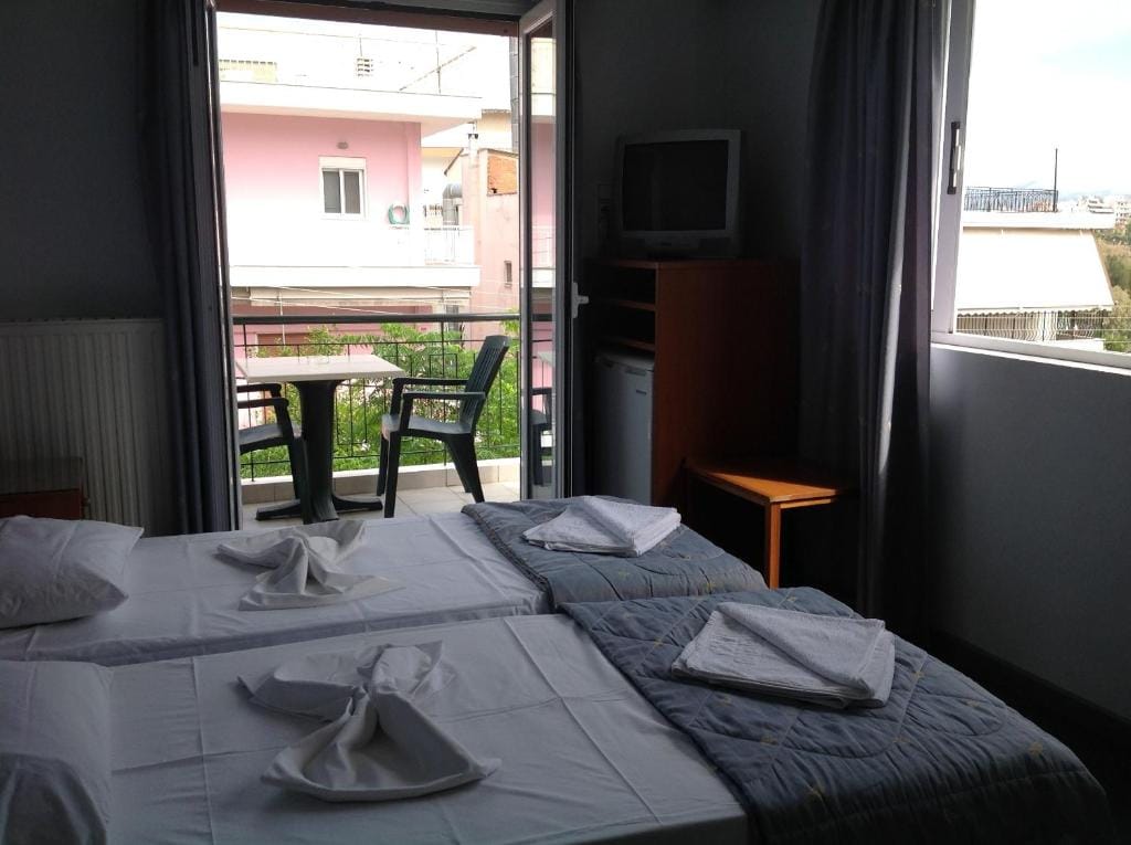 Morfeas Hotel — 2