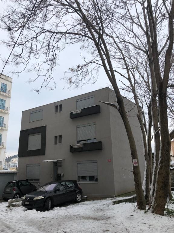 roomotel
