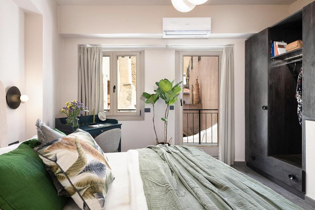 Anaem Eclectic Rooms — 5