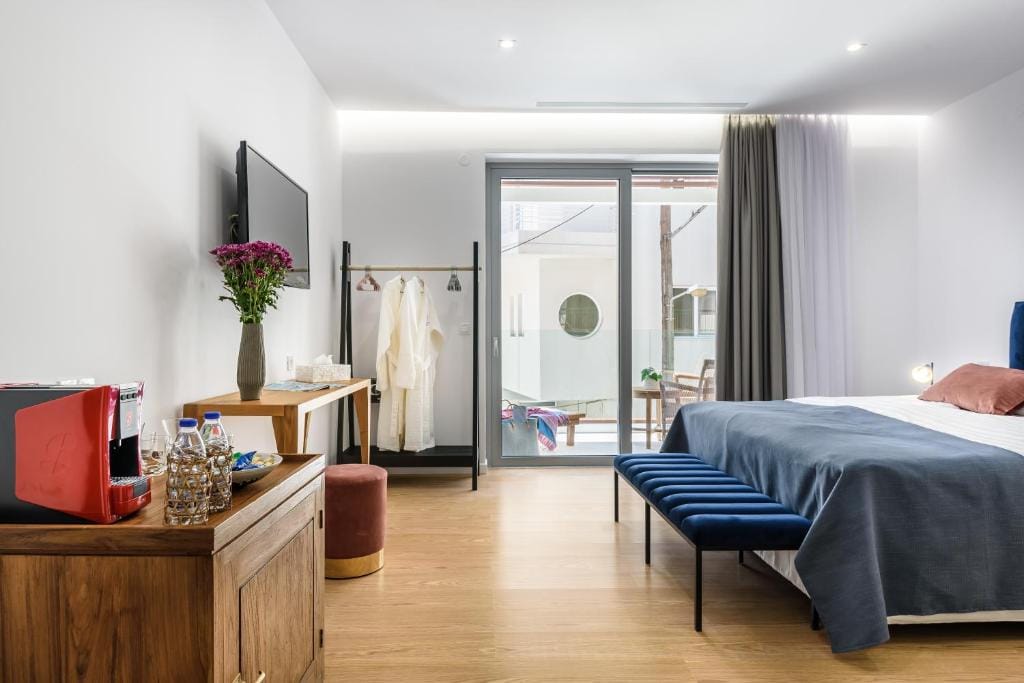 Balance Hotel — 2