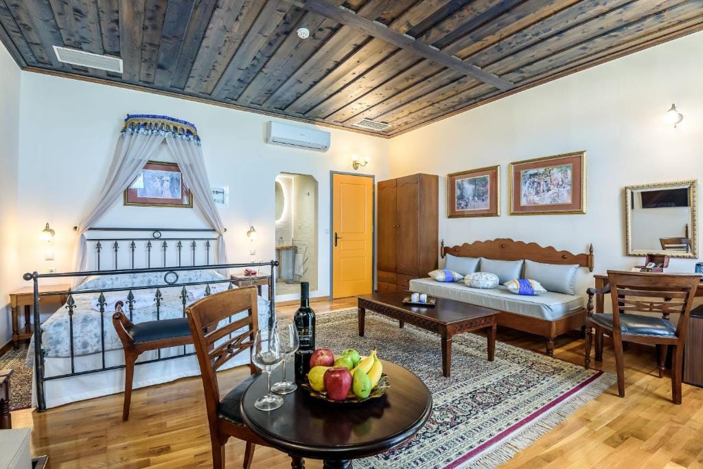 Belmondo Hotel — 3