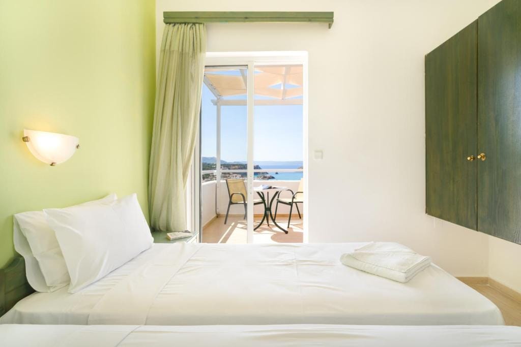 Eolos Apartments — 2
