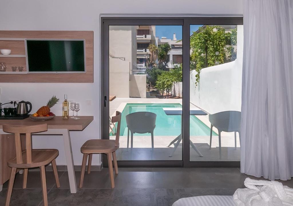 Epavli Boutique Hotel — 3