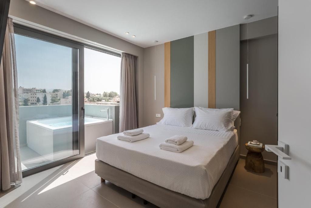 Noemie Luxury Suites — 3