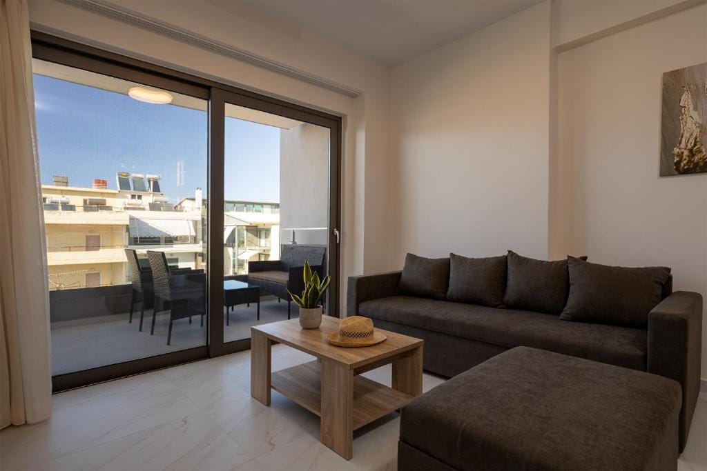 Ruby Luxury Suites — 4