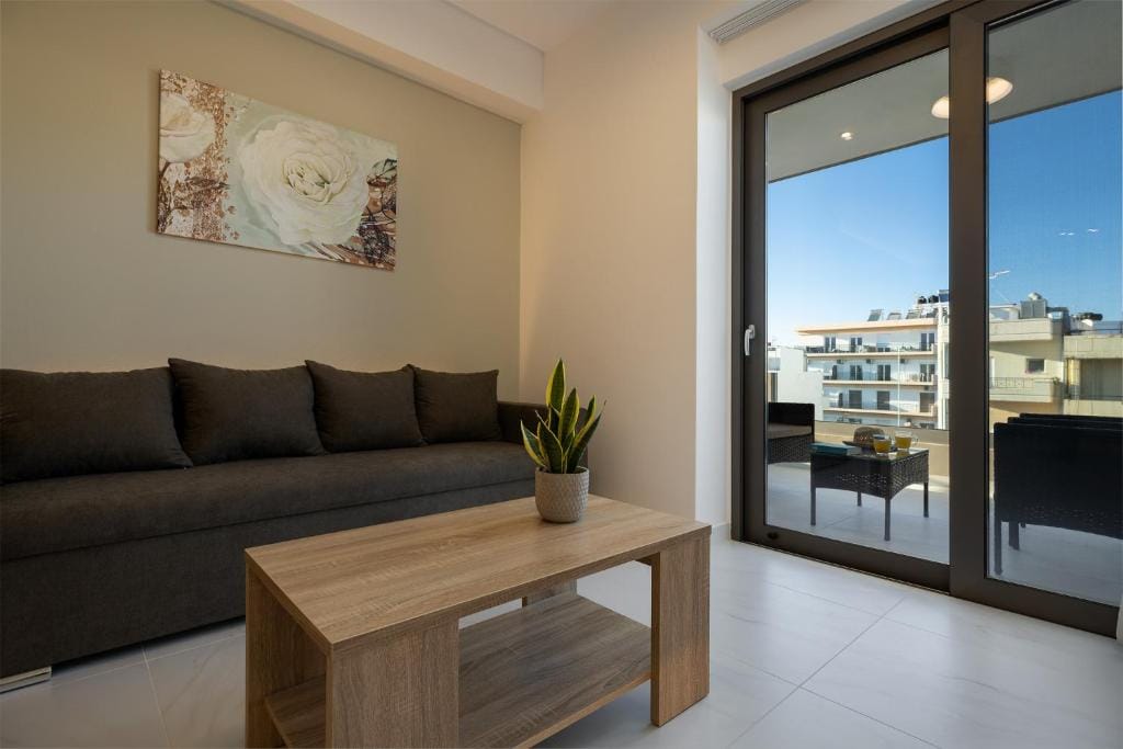 Ruby Luxury Suites — 5