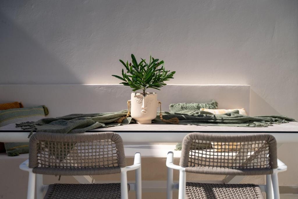 Selected Suites — 3