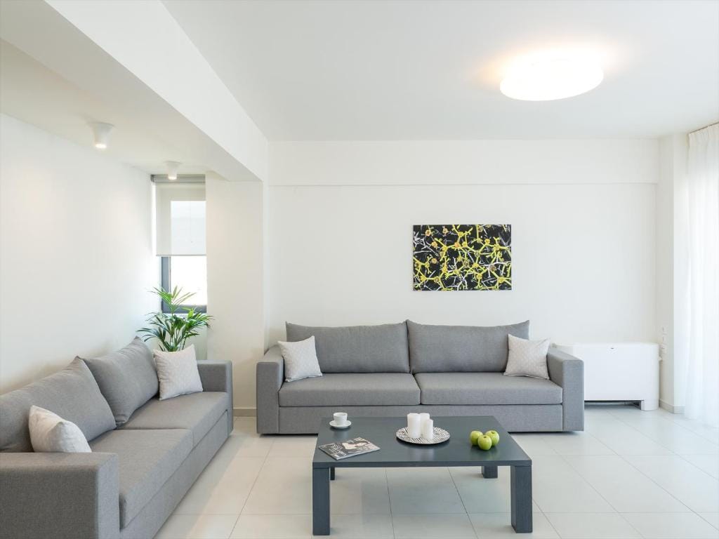 Spring Apartments — 4