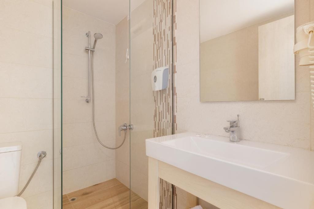 Livadi Nafsika Hotel — 3