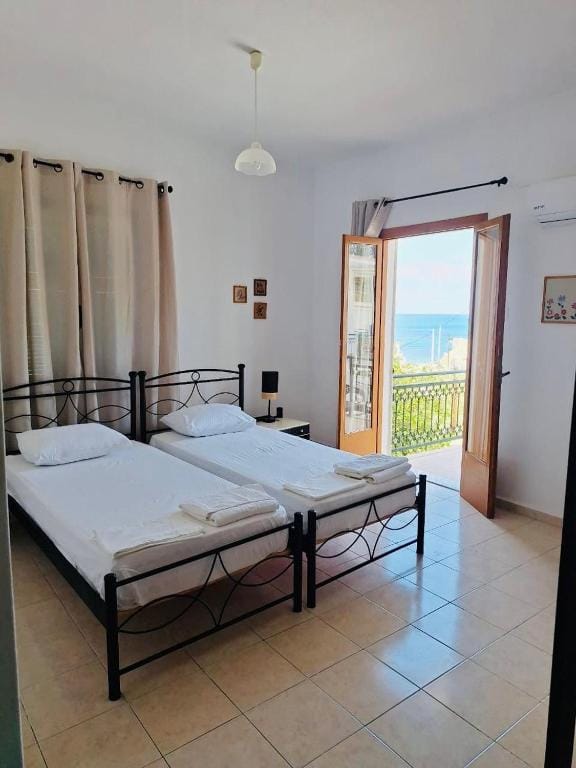 Nikos Hotel — 2