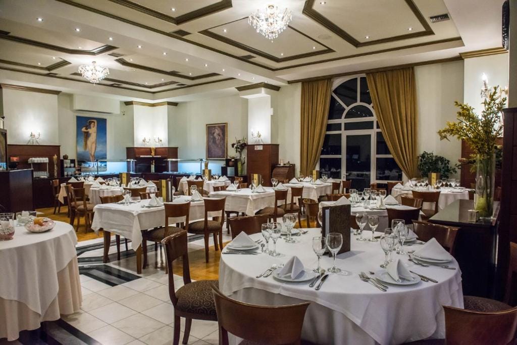 Kouros Hotel — 5
