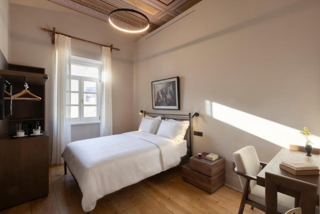6 Roosevelt Str — 2