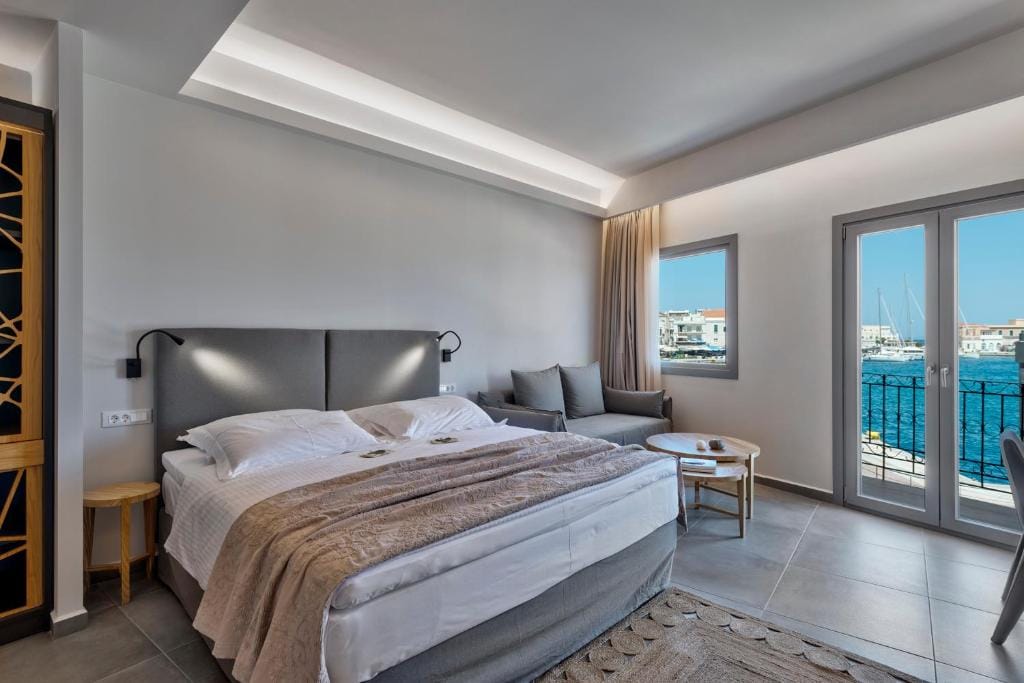 Naves Suites