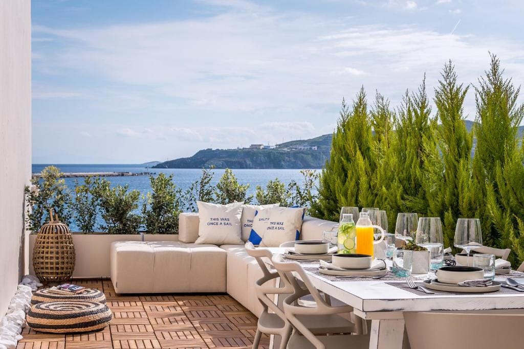 Shapes Luxury Suites — 4