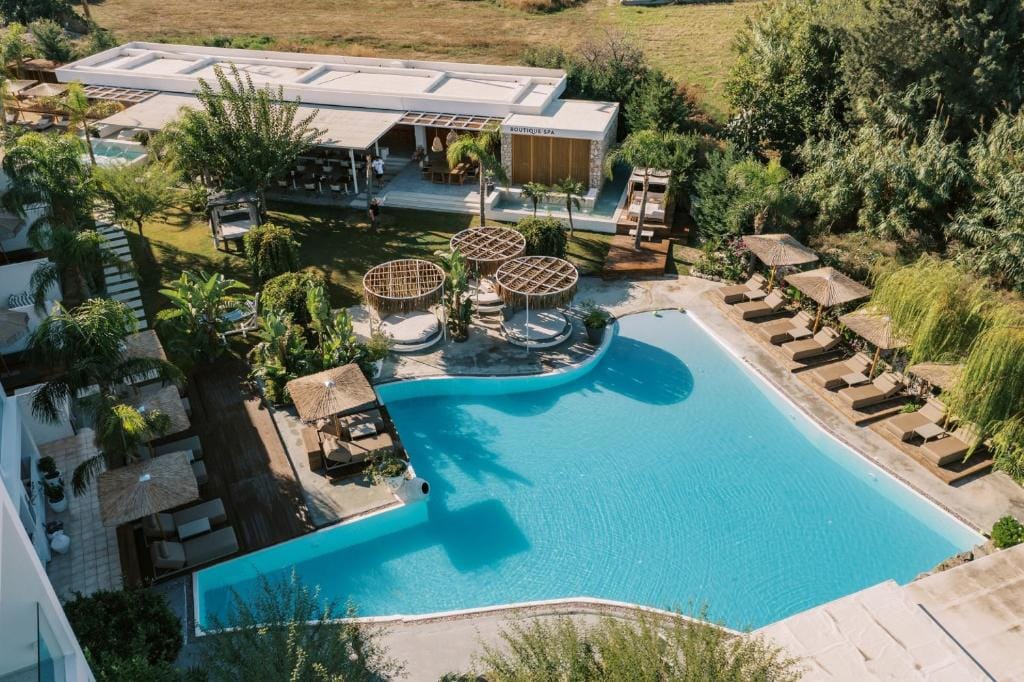 Kouros Exclusive Suites - Adults Only — 1