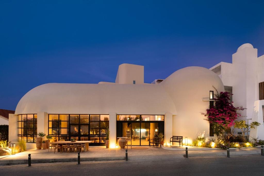 Kouros Exclusive Suites - Adults Only — 2