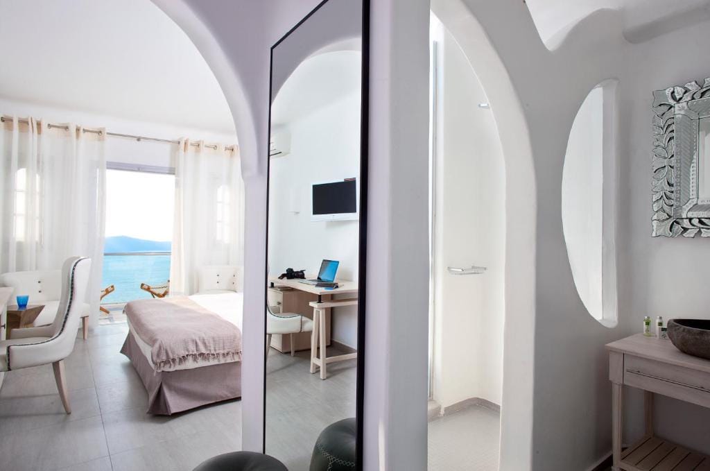 Belvedere Suites — 4