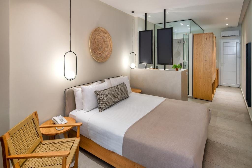 Callia Retreat Suites - Adults Only — 2