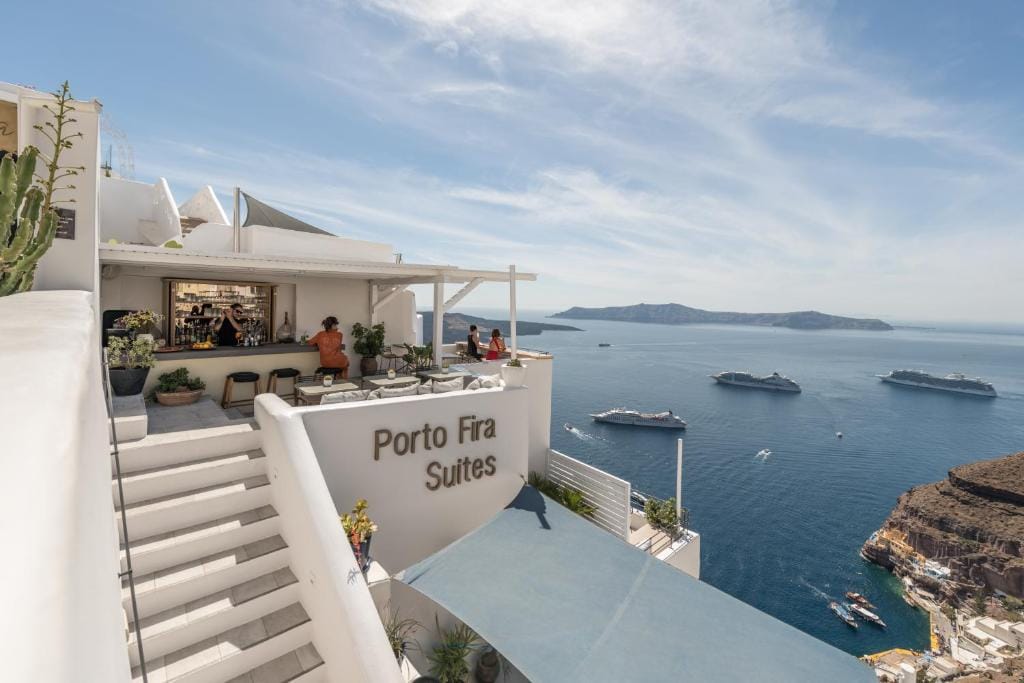 Porto Fira Suites — 5