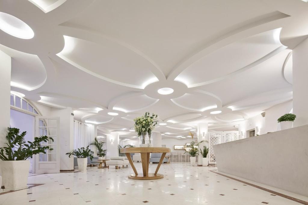 Santorini Palace — 2