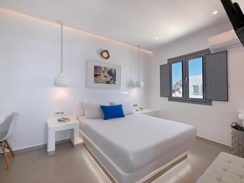Tatakis Design Hotel, Fira — 4