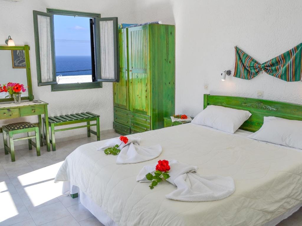 Hotel Finiki View — 4