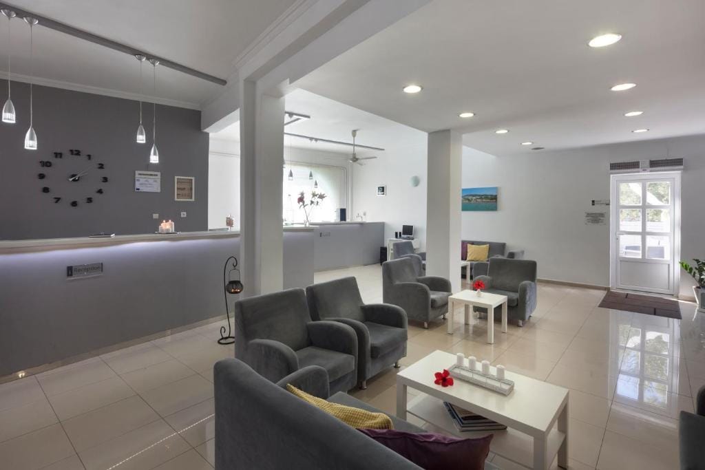 Francoise Hotel — 5
