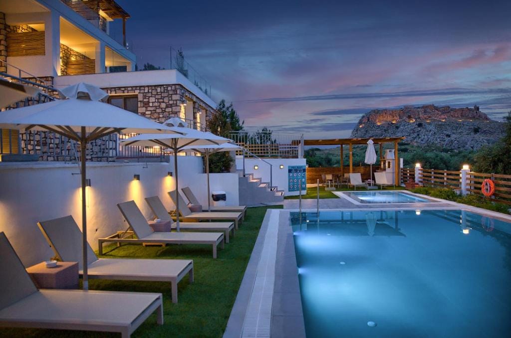 KOUROS STONE SUITES — 1