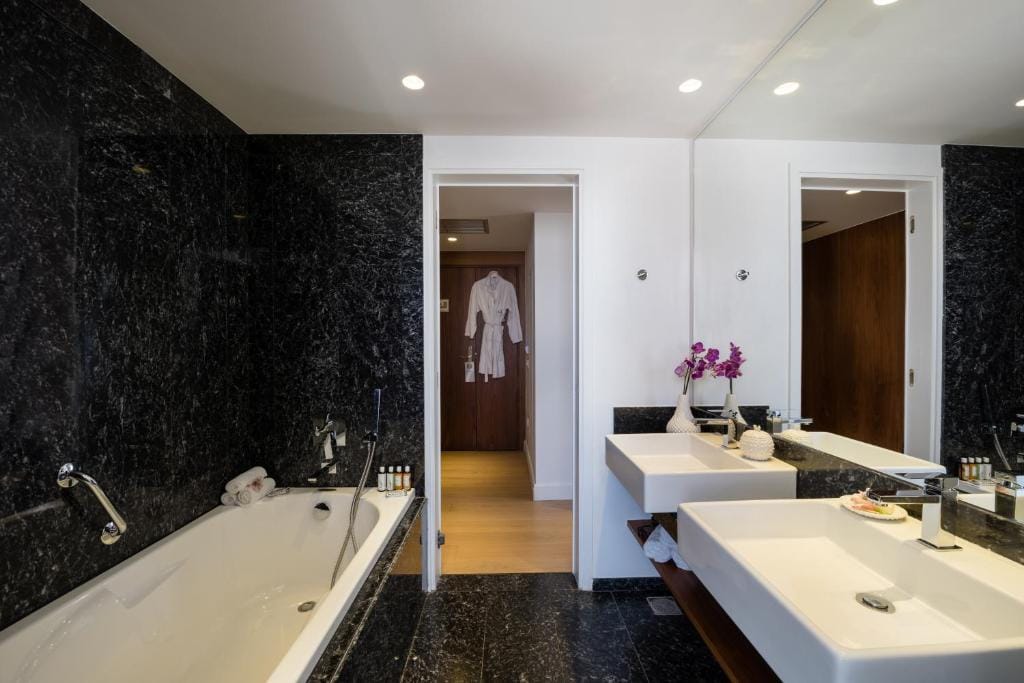 Aquila Atlantis Hotel — 3