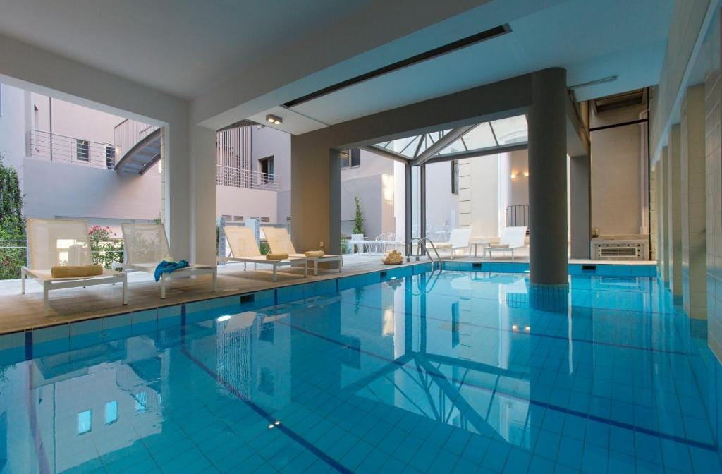 Aquila Atlantis Hotel — 4