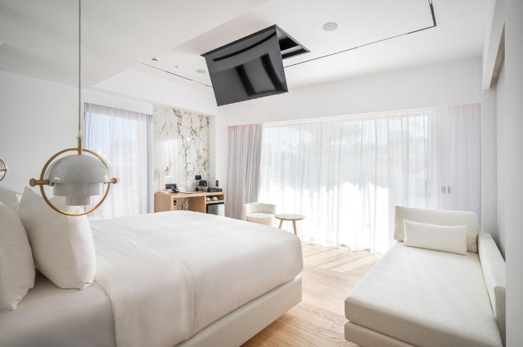 Ethereal White Resort Hotel & Spa - Adults Only — 5