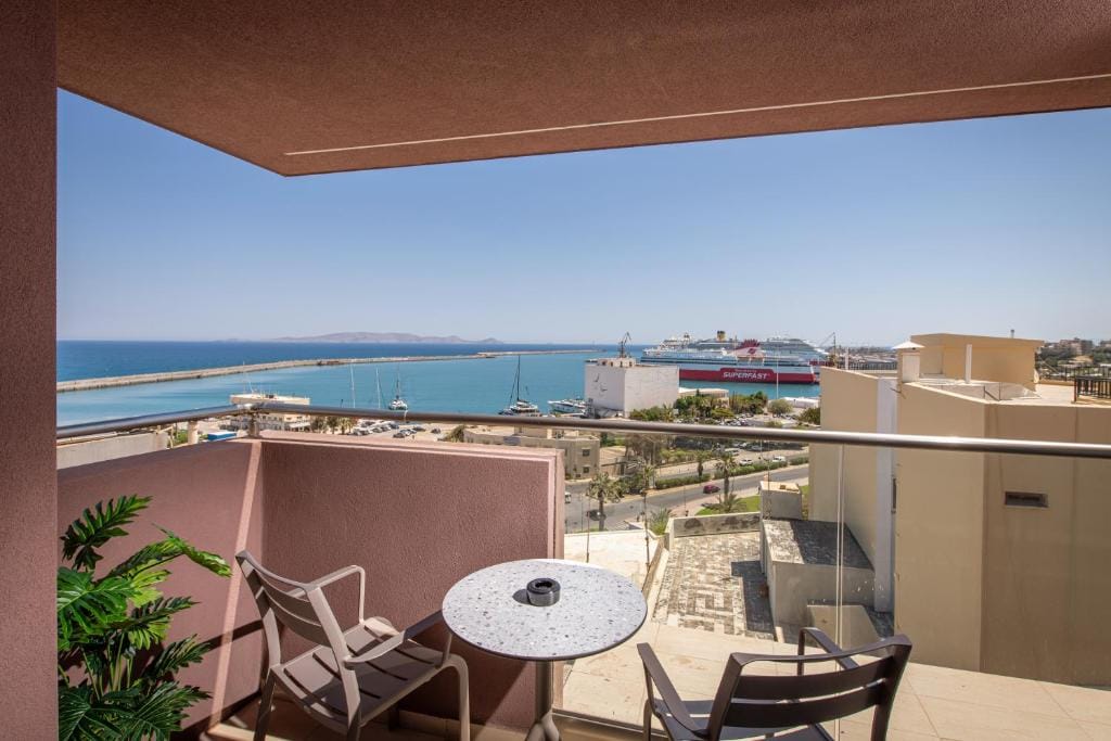 Infinity City Boutique Hotel