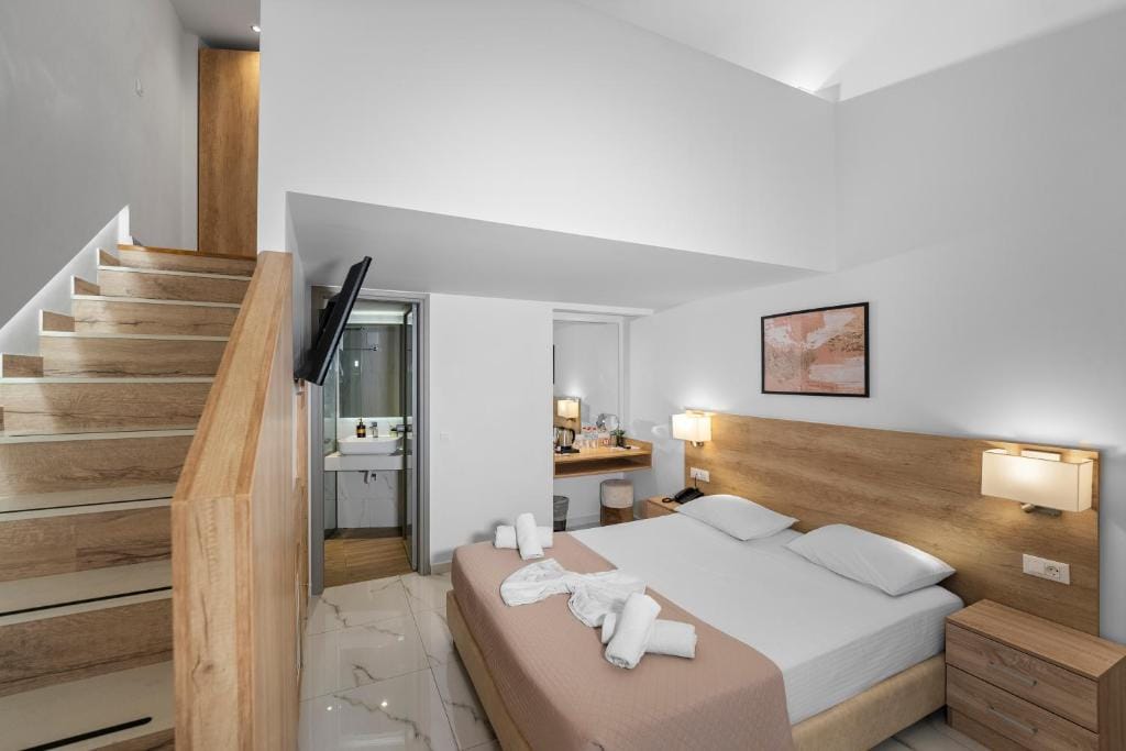 Marvel Deluxe Rooms — 2