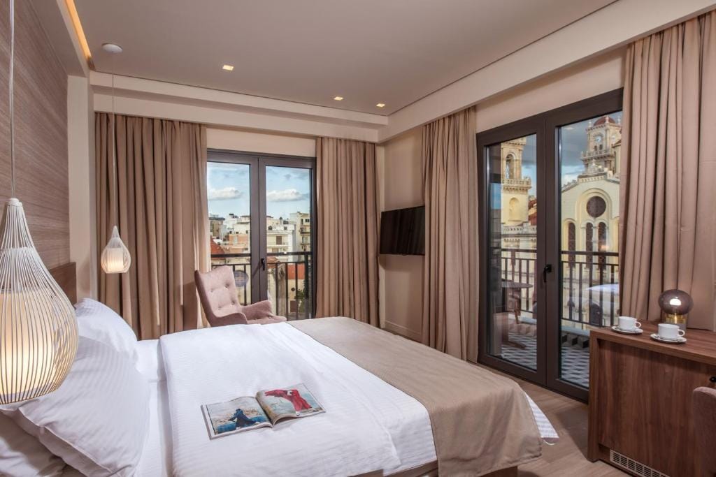 Metropole Urban Hotel — 2