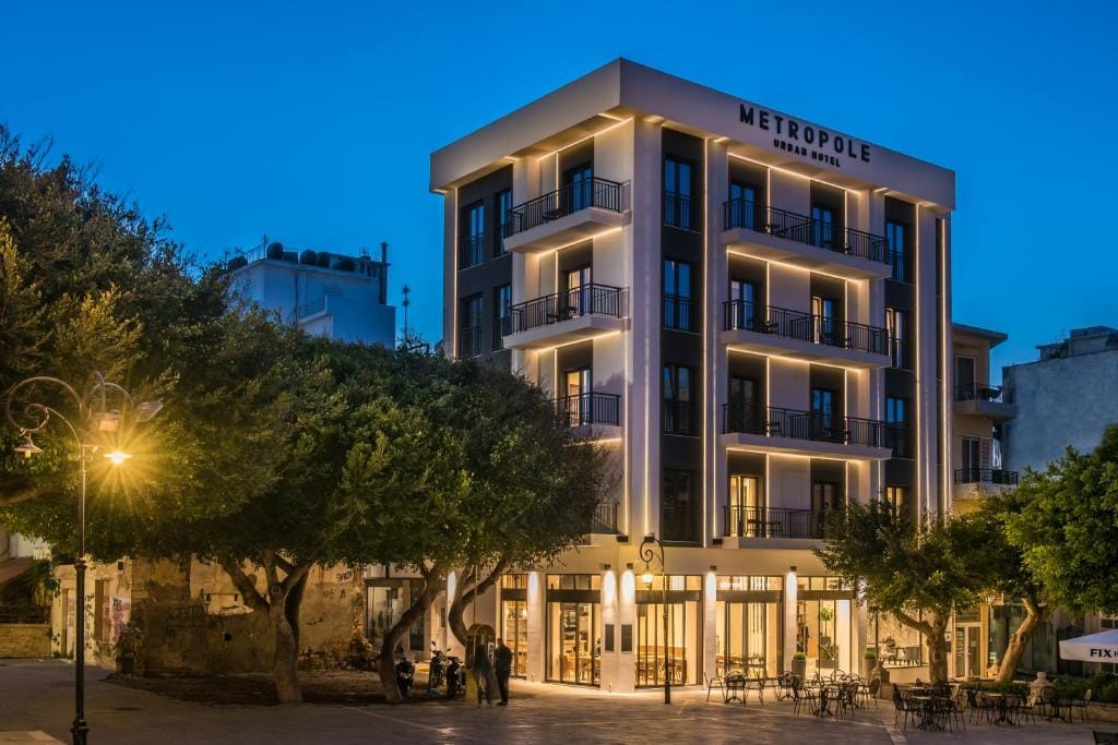 Metropole Urban Hotel — 5