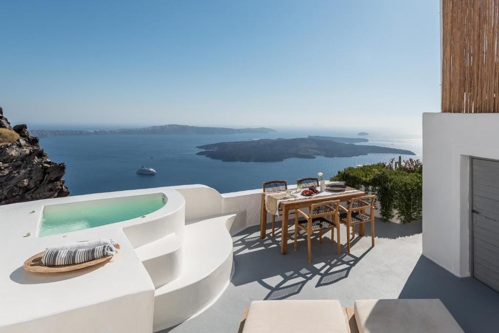 Cocoon Suites — 5