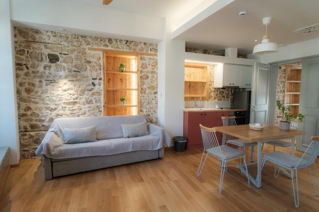 Eligia Suites — 4