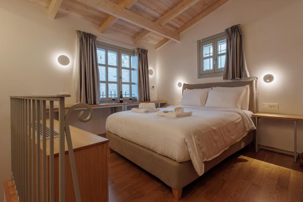 Eligia Suites — 5