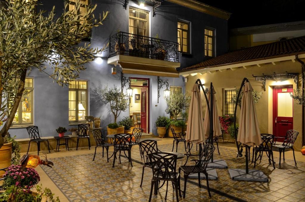 Hotel Antique — 4