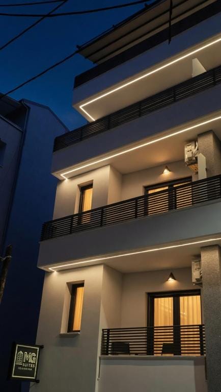 MG SUITES Center of IOANNINA — 2