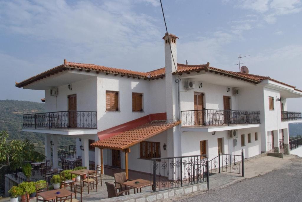 Guesthouse Arsenis — 5