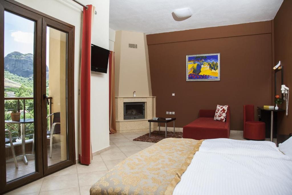 Hotel Meteoritis — 2