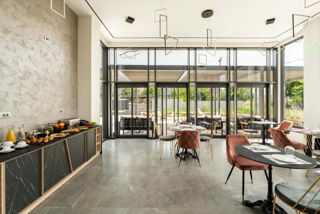Mirabilis Boutique Hotel — 4