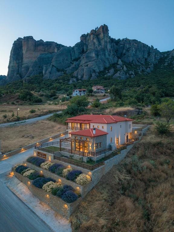 Terra Petra Meteora